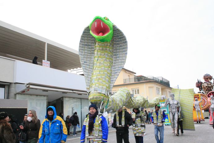 Ingrandisci la foto